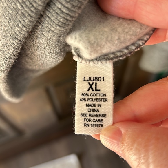 Love Letters Kansas City Chiefs hoodie, size XL - Picture 6 of 8